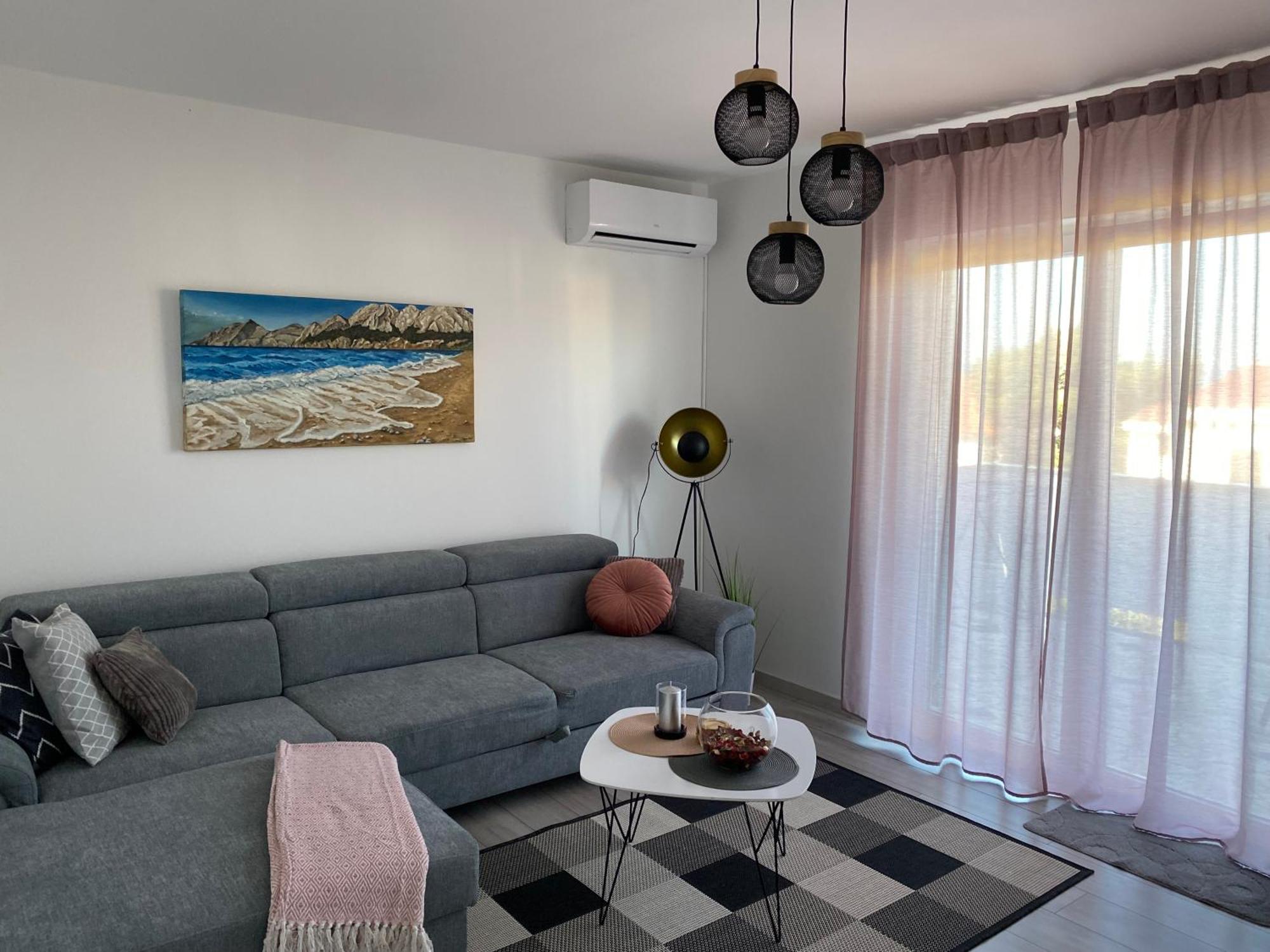 Lucia Apartment *