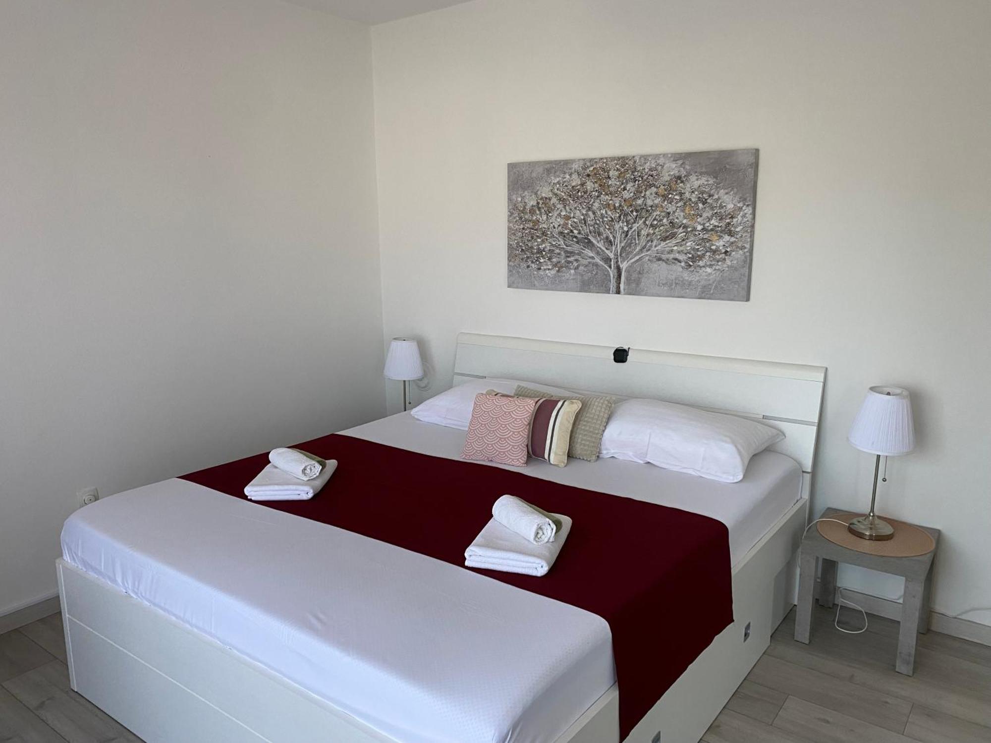 Lucia Apartment