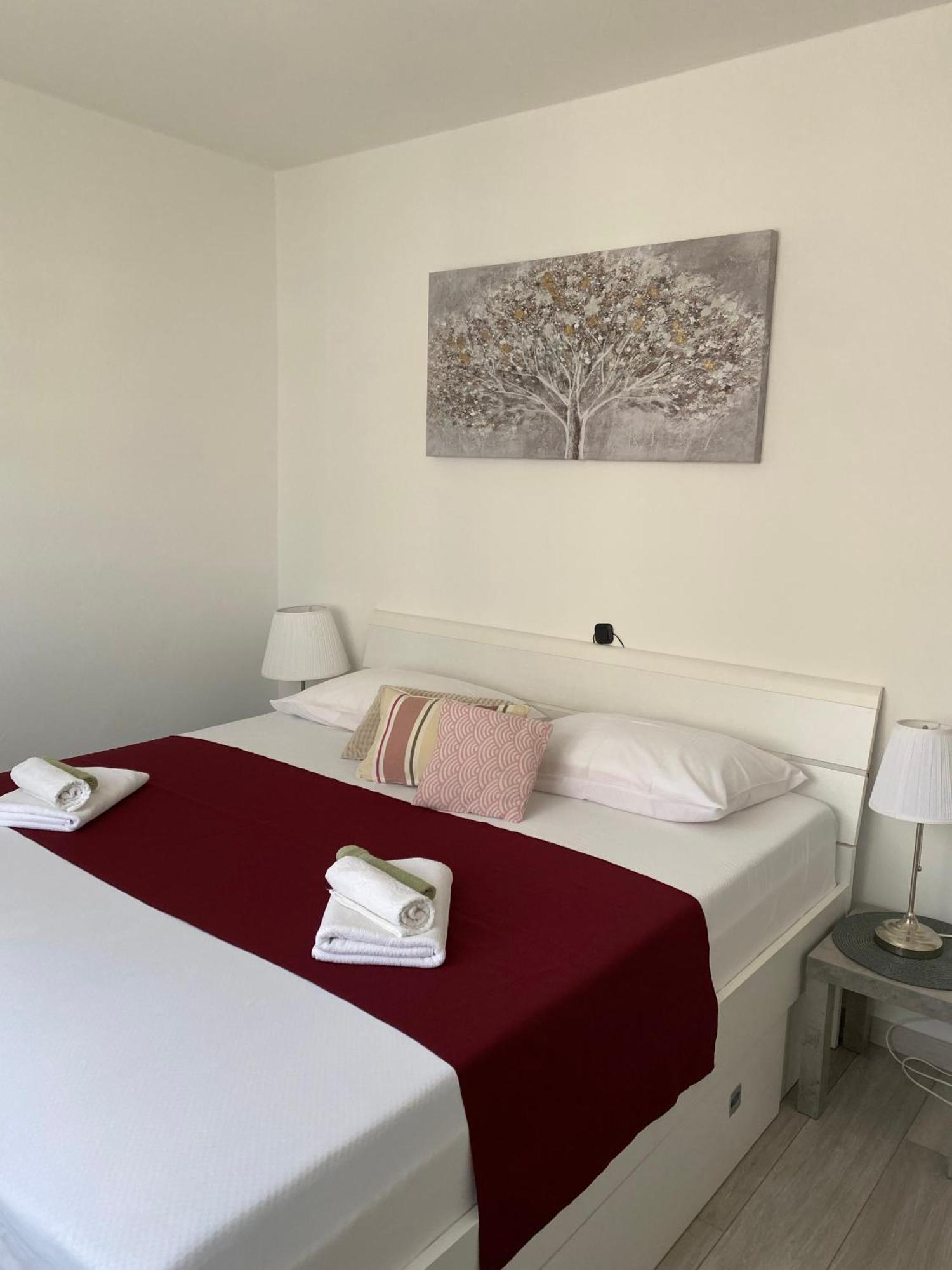 Apartament Lucia *